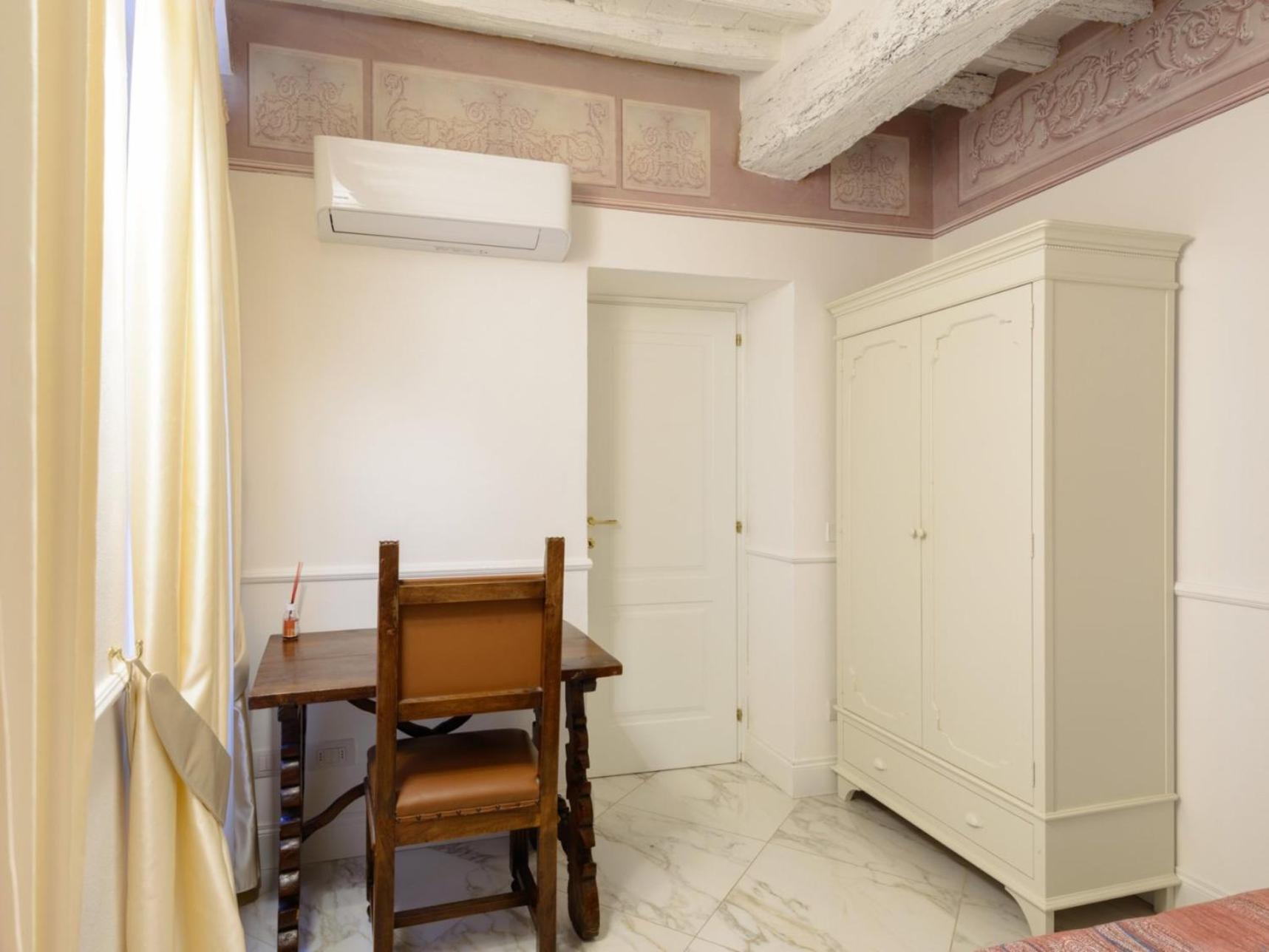 Domus Nannini Spa - L' Arco Di Matteotti Siena Exterior foto